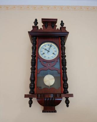 orologio a pendolo