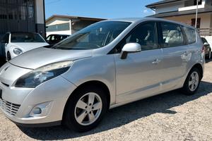 Renault scenic 1.5dci 6 marci  7 posti