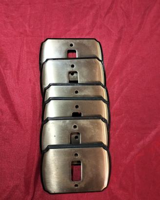 placche in ottone per prese/interruttori