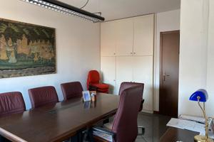 Stanza d'ufficio Via Albere 18 Verona