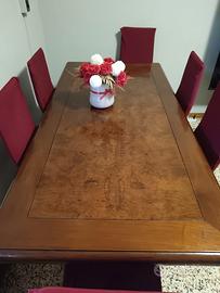 tavolo antico e mobile salotto