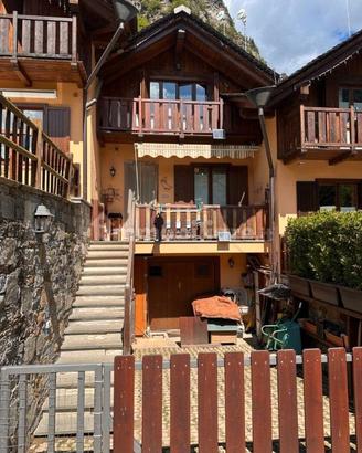 Villa a schiera semi arredata