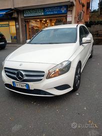 MERCEDES Classe A (W176) - 2014
