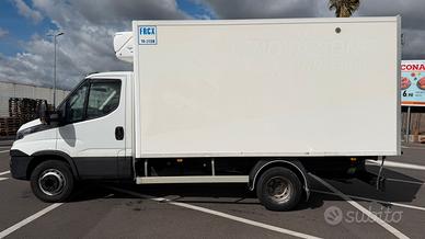Carrier Xarios 600 x iveco daily