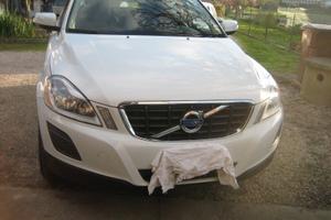 VOLVO XC60 D3 Cambio manuale 6 marce BEN TENUTA