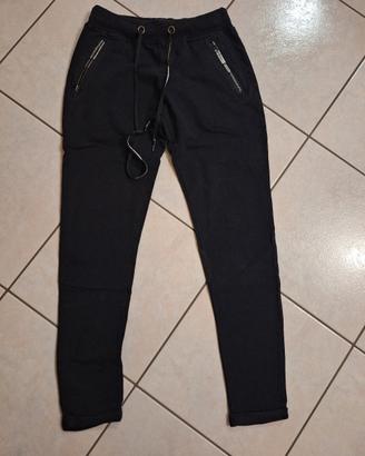 Pantaloni con tasche