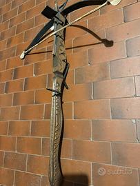 Balestra da esposizione vintage