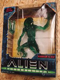 Action figure Alien Japanese Translucent