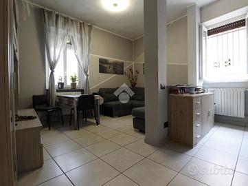 CASA DI CORTE A CERRO MAGGIORE