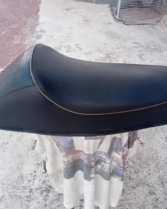 sella conservata per vespa 50
