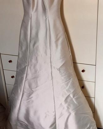 Abito da sposa taglia 38-40 con bolerino Swarovski