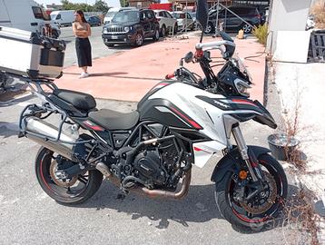 Benelli trk 702