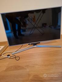 samsung smart tv ru7450 wi-fi uhd 200 euro perferr