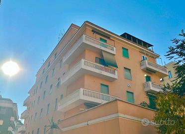 Appartamento di 110 m² con 3 locali e box auto a R