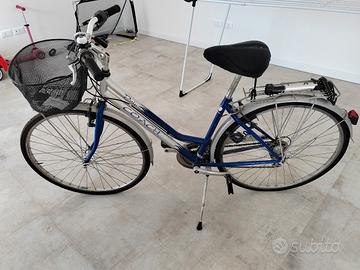 City bike "Coach" con cambio Shimano 