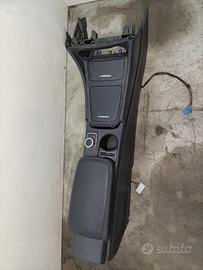 TUNNEL CENTRALE MERCEDES GLA Serie A17668014509H68