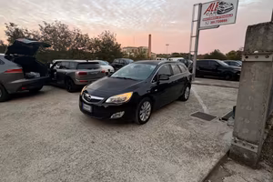 Opel Astra 1.7 CDTI 110CV 4 porte Cosmo Fleet