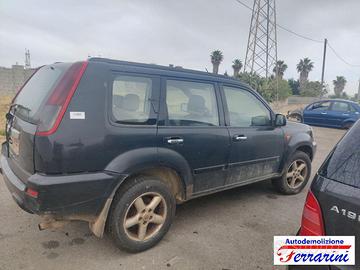 NISSAN X-TRAIL T30 2.2 DI 4X4 114CV -ricambi