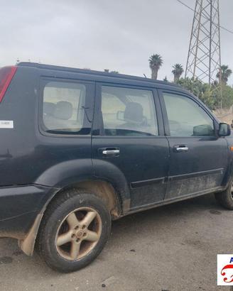 NISSAN X-TRAIL T30 2.2 DI 4X4 114CV -ricambi