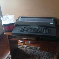 Macchina da scrivere elettronica Olivetti ET116