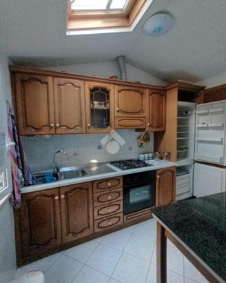 3 LOCALI A SAN VITO ROMANO