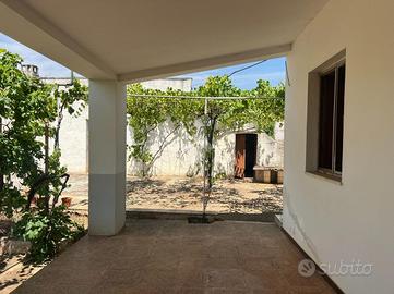 RUSTICO A FRANCAVILLA FONTANA