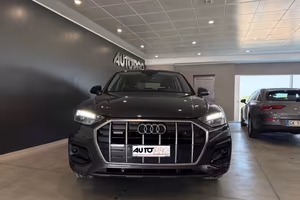 AUDI Q5 SPB 40 TDI quattro S tr. Busin. Adv.