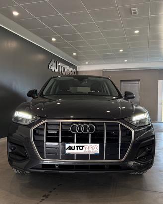 AUDI Q5 SPB 40 TDI quattro S tr. Busin. Adv.