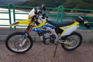 Suzuki RM-Z 450 E - 2011 solo 35 ore reali PERMUTE