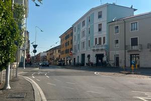 Garage via Cremona 1
