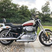Harley Davidson 883 XL Superlow