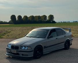 Bmw e36 318i 4p