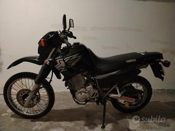 Yamaha xte 600 epoca
