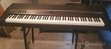 Roland RD300 pianoforte+flight case
