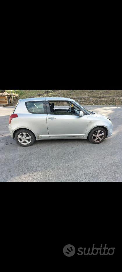 Suzuki Swift (2005-2010)