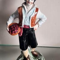 Statuina vintage  "Calabria",26 cm, 1940