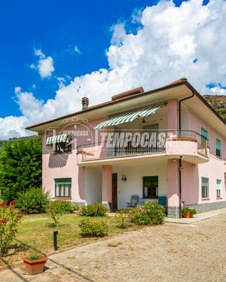 VILLA BIFAMILIARE RISTRUTTURATA