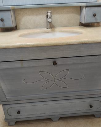 Mobile da bagno, modello madia