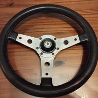 Volante sportivo marca Luisi anni 70