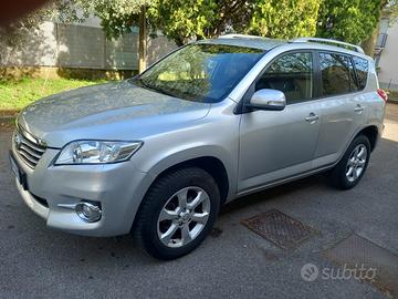 Toyota RAV 4 RAV4 Crossover 2.2 D-4D 150 CV DPF Ex