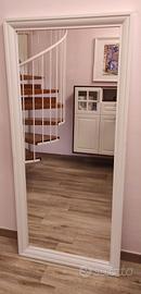 Specchio Toftbyn Ikea cornice bianca 