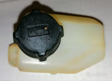 Serbatoio liquido freni 850