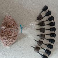 Concime +  contenitori  per bonsai