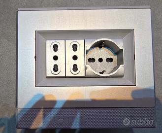 bticino torretta bifacciale 4+4 moduli silver