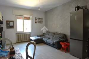 3 LOCALI A CAPRIATE SAN GERVASIO