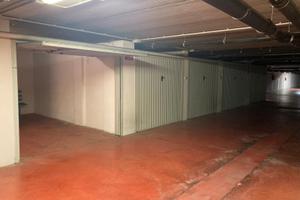 Da Aprile - Garage in centro