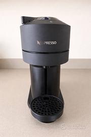 Macchina del caffe nespresso vertuo