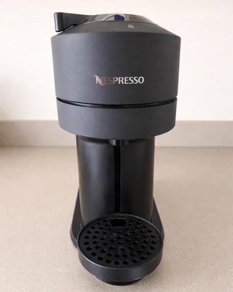 Macchina del caffe nespresso vertuo