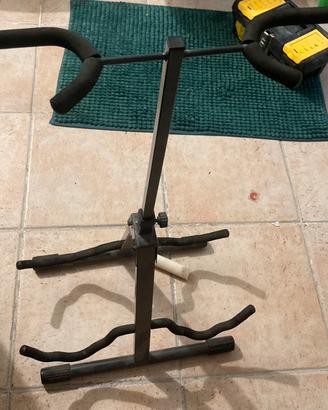 Cavalletto per chitarre