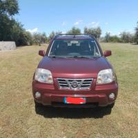 nissan xtrail 2.0 benz GPL cambio automatico 